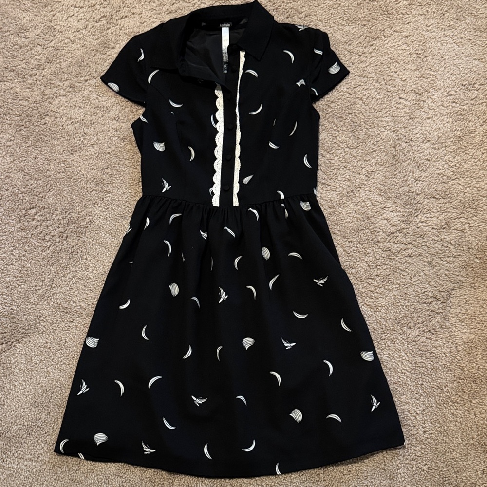 Kensie Black Blouse with White Accents